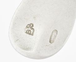 Antik ezüst kiskanál Selmecbánya cca 1840, 13 latos finomságjellel, olvashatatlan mesterjeggyel 29 g