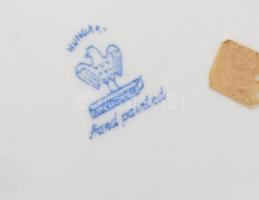 Aquicumi porcelán korsó. Kézzel festett, jelzett, alján kisebb tintafoltok, m: 13 cm