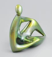 Zsolnay támaszkodó figura, tervező: Török János, eozin mázas, jelzett 15x13 cm