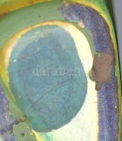 Zsolnay támaszkodó figura, tervező: Török János, eozin mázas, jelzett 15x13 cm