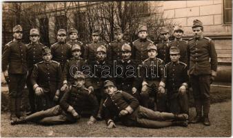 Wien, Vienna, Bécs; Osztrák-magyar katonák csoportja / WWI Austro-Hungarian K.u.K. military, group of soldiers. C. Zöhling photo
