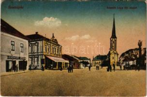 Érsekújvár, Nové Zámky; Kossuth Lajos tér, templom, Leuchter Izidor üzlete. Vasúti levelezőlapárusítás 28. 1918. / square, church, shop (fl)