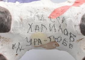 Szarvas formájú síp .Tádzsikisztán. XX: sz közepe. Agyag, engob Jelzett. m: 19 cm / Deer whistle Taj...