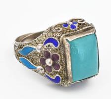 Ezüst (Ag) gyűrű, zománc és türkinin díszítéssel jelzett 6,1 g m: 53