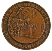 Olaszország DN "Júlia háza - Verona" bronz emlékérem dísztokban, tanúsítvánnyal (44mm) T:U...