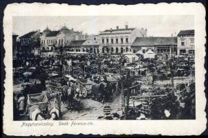 Nagytapolcsány Deák square with market