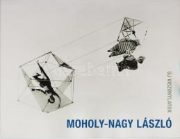 Kürti Emese (szerk.): Moholy-Nagy László. Új viszonylatok. Bp., 2011, Ludwig Múzeum Baráti Köre Egyesület. 62 p. Moholy-Nagy László fotóművészeti alkotásainak reprodukcióival gazdagon illusztrált. Kiadói papírkötés, jó állapotban.