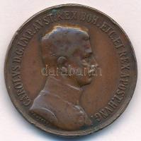 1917. "Károly Bronz Vitézségi Érem" bronz kitüntetés fül és mellszalag nélkül. Szign.: Kautsch T:VF ph, karc Hungary 1917. "Bronze Gallantry Medal" bronze decoration without ear or ribbon. Sign.: Kautsch C:VF edge error, scratch NMK.: 310.