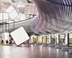 Expo 2000. Die Weltausstellung in Bildern. Hannover, 2000, Bertelsmann. Első kiadás. Német nyelven. ...