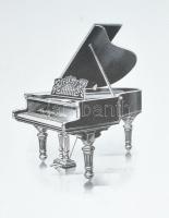 1914 Leuberger & Gloss Königl. Hof-Pianoforte-Fabriken zongorakatalógus, 46p