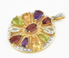 Aranyozott ezüst(Ag) medál színes kövekkel, jelzett, 2,5×2,5 cm, bruttó: 4,3 g