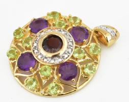 Aranyozott ezüst(Ag) medál színes kövekkel, jelzett, 2,5×2,5 cm, bruttó: 6 g