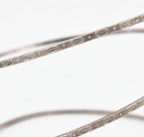 Ezüst(Ag) karperec, jelzett, d: 6 cm, nettó: 8,5 g