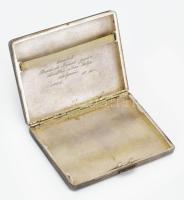 Alpakka cigarettatárca, belsejében gravírozott ajándékozási sorokkal, 11x8 cm