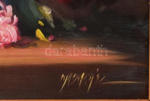 Madarász László (1932-2005): Virág csendélet. Olaj, fa, jelzett. Fa keretben. 50x38 cm