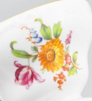 Rosenthal porcelán reggeliző készlet. Kézzel festett, jelzett, csészén kis mázhibával