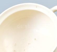 Zsolnay aranyhal mintás szószkínáló tál kanállal. cca 1885, magastüzű mázakkal festett finomfajansz,...