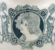 Ifj. Grünwald Mór kávéházi csésze és kiöntő, klf jelzésekkel, kopással, m: 6-12 cm