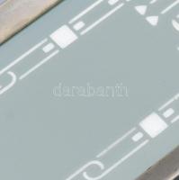 Art deco tálca fajansz betéttel és egy üvegbetétes pohár, kopással, 33x11 cm, m: 9,5 cm