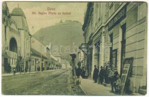 Déva, Str. Regina Maria cu teatrul, Libraria Romaneasca / Mária királyné utca, színház, várrom, üzletek / street view, theatre, castle ruins, publisher's shop (lyukak / pinholes)