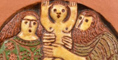 Andróczi Alajos (1937-): Család. Mázas samottos kerámia falikép, hátoldalán jelzett, hibátlan 24x23 ...