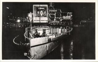 Budapest 1938 Eucharisztikus Kongresszus hajó photo