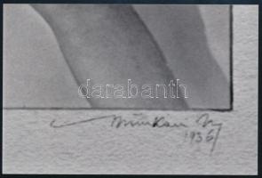 1936 Munkácsi Márton (1896-1963) magyar - amerikai fotóriporter és fotóművész 1937-ben két alkotásáv...