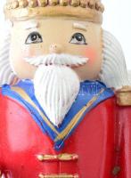 Diótörő dísz figura, festett fa, m: 29 cm