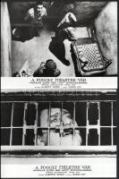 cca 1971 ,,A fogoly ítéletre vár" című olasz film jelenetei és szereplői, 10 db vintage produkciós filmfotó ezüst zselatinos fotópapíron, a használatból eredő (esetleges) kisebb hibákkal, 18x24 cm