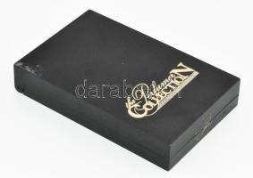 The Perfume Collection, 5 db mini parfüm (az egyik hiányos tartalommal), tükrös díszdobozban, 16x10x...