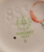 Hollóházi zsebredugott kezű kisfiú. Terv.: Káldor Aurél. Kézzel festett, jelzett, talpánál kis patto...