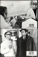 cca 1970 ,,A gyilkos a sínen vár" című csehszlovák film jelenetei és szereplői, 17 db vintage p...