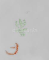 Hollóházi porcelán bonbonniere, érdekes formával. Kézzel festett jelzett, kopással d: 14 cm