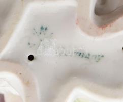 Karl Ens pillangó figura, porcelán, jelzett, kis kopással, 9x7 cm