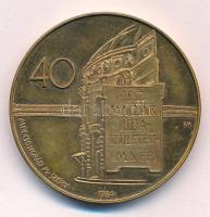 Fritz Mihály (1947-) 1984. "Szeged felszabadulásának 40. évfordulója" bronz emlékérem (42,...