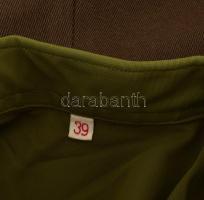 Magyar tiszti egyenruha, cca 1970: zubbony, kabát, ing, nadrág, téli és nyári sapka