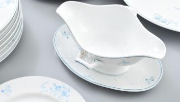 Antik porcelán hiányos étkészlet. 11 db lapos, 2 mély, kettő tálaló, két süteményes tányér, szószos....