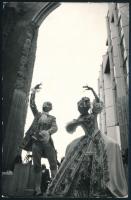 Balettjelenetet ábrázoló fotó hátoldalán 7 db aláírás művészektől (Tokody Ilona, Nagy Ferenc, stb.)