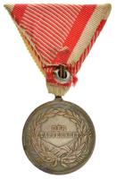 1914. "Ferenc József II. osztályú Ezüst Vitézségi Érem" peremen jelzett Ag kitüntetéserede...