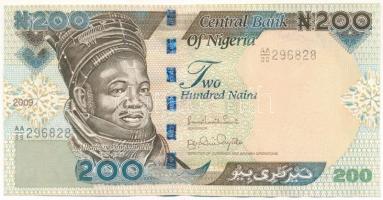 Nigéria 2009. 200N T:UNC,AU kissé hullámos papír Nigeria 2009. 200 Naira C:UNC,AU slightly wavy paper Krause P#29