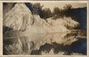 1907 Szováta, Sovata; Vörös-tó a kiálló sósziklákkal / lake, salt rocks. photo (vágott / cut)