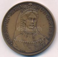 Kelemen Kristóf (1922-2001) 1987. "MÉE / Erzsébet királyné születésének emlékére" bronz em...