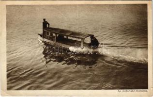 Az ordonánc motoros a Dunán, motorcsónak. Az Képes Újság karácsonyi ajándéka / K.u.K. Kriegsmarine / Austro-Hungarian Navy military messenger motorboat (EB)