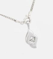 Ezüst (Ag) nyaklánc köves medállal és fülbevalópárral, jelzett, h: 38 cm, d: 0,5 cm, bruttó: 7,8 g