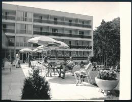 cca 1970 Siófok bányász üdülő jelzett fotó 9x12 cm