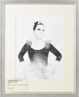 Szunyoghy Viktória (1983-): Virtuóz. Akvarell, tus, papír, jelzés nélkül. Címkén feliratozott. Üvegezett fakeretben. 29x21 cm