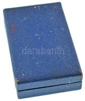 NDK DN "FDJ (Szabad Német Ifjúság) Artur Becker-díj" ezüstözött bronz kitüntetés, a mellsz...