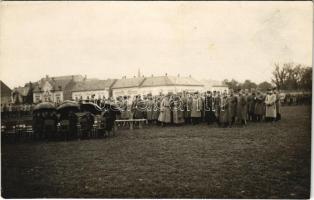 1917 Kaposvár, Osztrák-magyar katonák és tisztek csoportja. photo (vágott / cut)