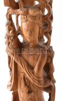 Keleti életkép Szantálfa Faragott fa. szobor 62 cm Néhány kisebb sérüléssel