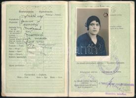 1932 Bp., Magyar Királyság által kiállított fényképes útlevél / Hungarian passport